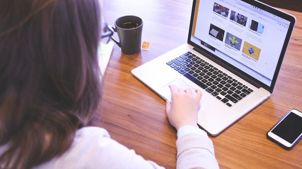 Como utilizar PLR para gerar renda passiva no marketing digital